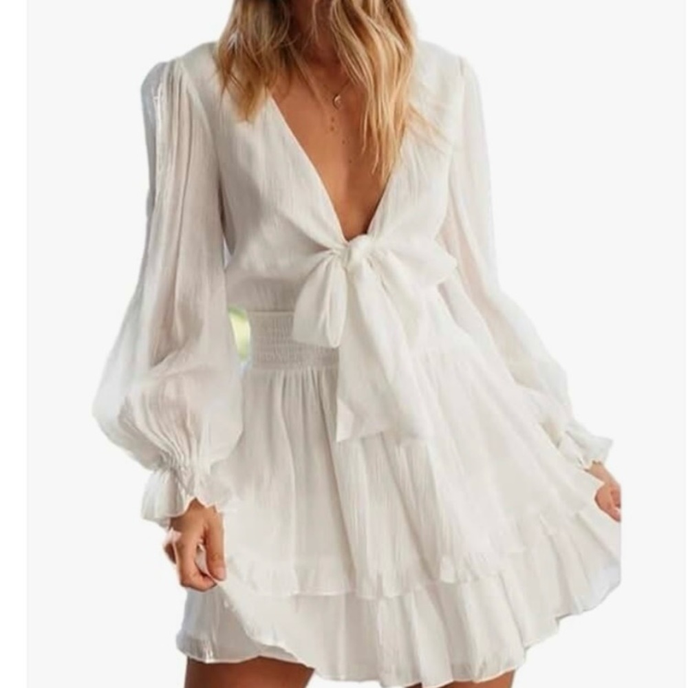 Elegant White V-Neck Dress